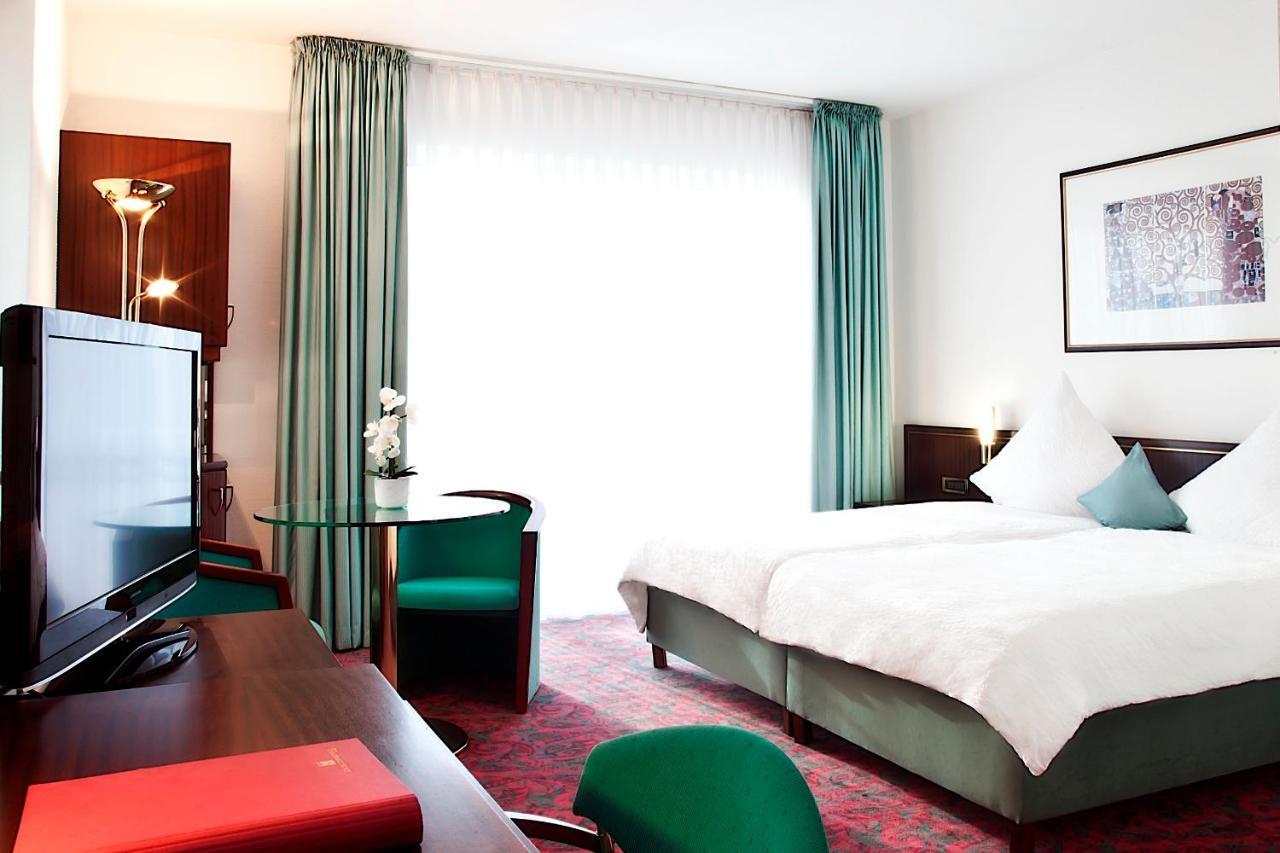 Hotel Schloss 슈바르젠펠트 객실 사진